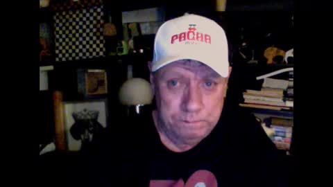 Snapshot of yessex247 chatting on 12.16.25 yessex247 online show from 12.16.25