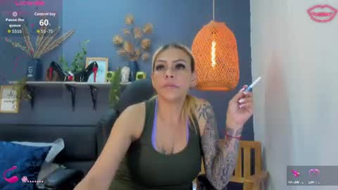 Snapshot of yessika_parker chatting on 07.13.26 yessika_parker online show from 07.13.26