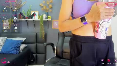 Snapshot of yessika_parker chatting on 07.15.26 yessika_parker online show from 07.15.26