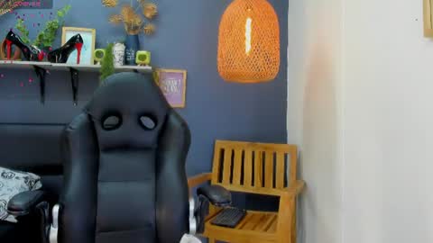 Snapshot of yessika_parker chatting on 07.24.26 yessika_parker online show from 07.24.26