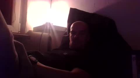 yewloo online show from 11.19.25