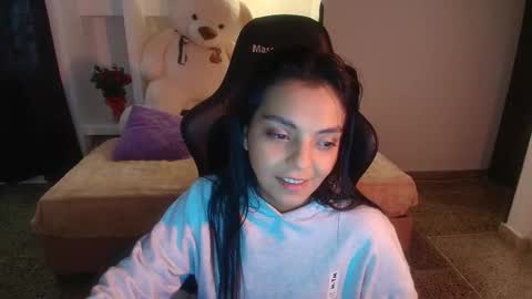 Paola  online show from 03.23.26