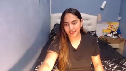 yhang_slut online show from 05.03.26