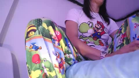 Yiny online show from 01.06.25