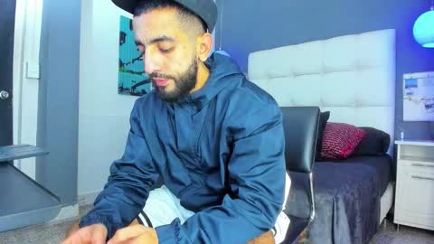 Yiyo online show from 11.27.25