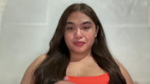 yllana love online show from 01.24.25