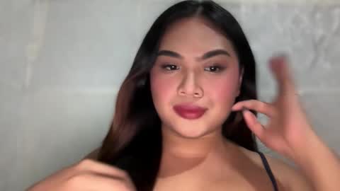 yllana love online show from 02.09.26