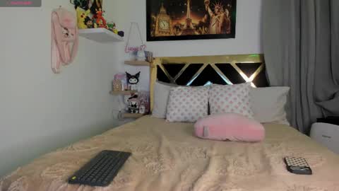 Snapshot of yluismag chatting on 05.30.26 lucy online show from 05.30.26