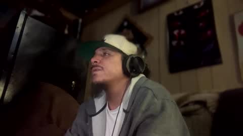 Snapshot of ymmotg chatting on 01.31.25 ymmotg online show from 01.31.25