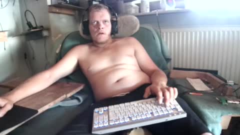 ynghotgerman92 online show from 07.31.26
