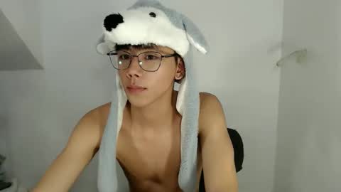 Snapshot of ynotyu chatting on 02.10.26 ynotyu online show from 02.10.26