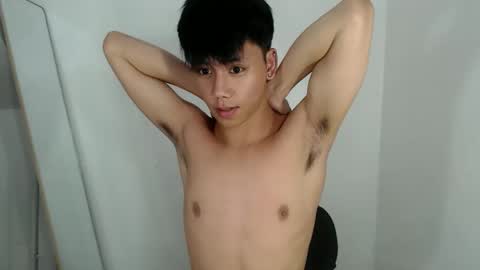 Snapshot of ynotyu chatting on 02.23.26 ynotyu online show from 02.23.26