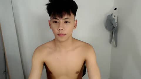 Snapshot of ynotyu chatting on 03.05.26 ynotyu online show from 03.05.26