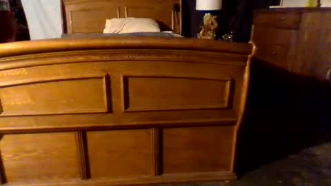 Single man online show from 09.17.25