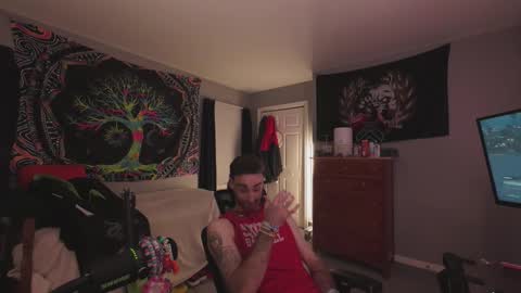 Snapshot of yogurtmaker chatting on 12.17.25 Yogurtmaker online show from 12.17.25