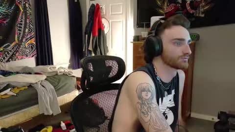 Snapshot of yogurtmaker chatting on 12.20.25 Yogurtmaker online show from 12.20.25