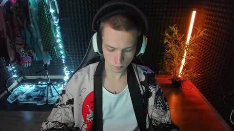 You can ask my name in pm online show from 11.08.25