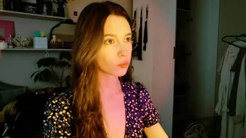Snapshot of yoka_paradoxxx chatting on 05.17.26 yoka_paradoxxx online show from 05.17.26