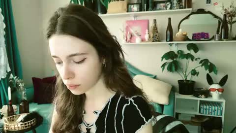 Snapshot of yoka_paradoxxx chatting on 05.25.26 yoka_paradoxxx online show from 05.25.26