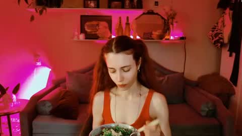 Snapshot of yoka_paradoxxx chatting on 07.28.26 yoka_paradoxxx online show from 07.28.26