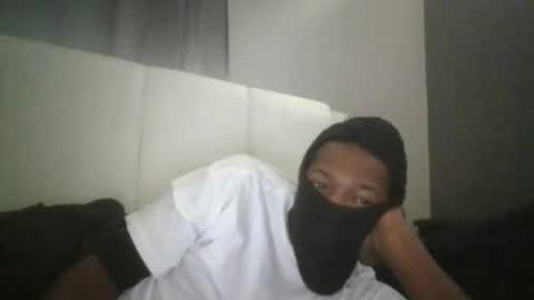 Snapshot of yokai_dreamzz chatting on 11.11.25 yokai_dreamzz online show from 11.11.25