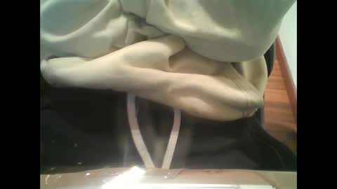 yokaxondoo online show from 02.16.25