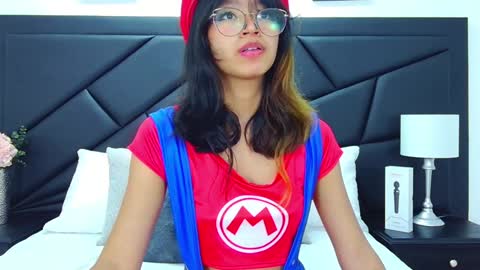 Yommi Winx online show from 12.28.24