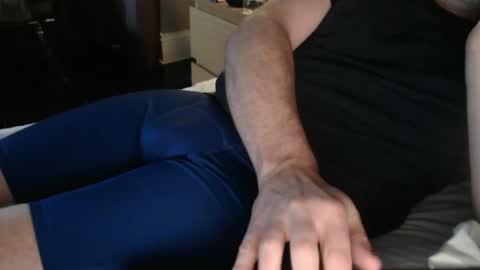 yorkiemanuk online show from 11.02.25