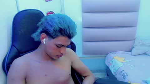 Snapshot of yosepp_ chatting on 01.15.25 YOSEP online show from 01.15.25