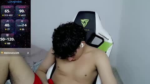 Snapshot of yosepp_ chatting on 03.12.25 YOSEP online show from 03.12.25