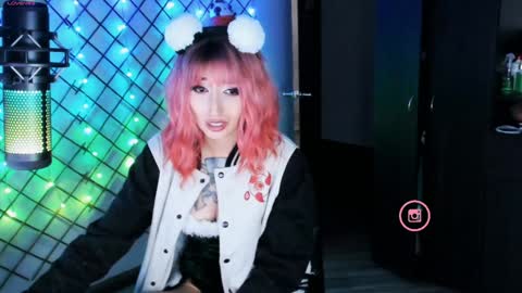 Snapshot of yoshino_san chatting on 12.26.24 you can call me Andy or yoshi 3 online show from 12.26.24