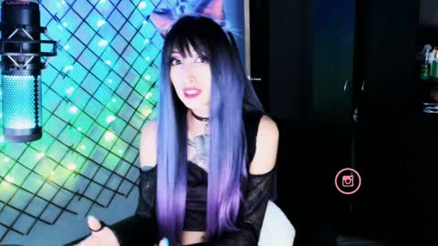 Snapshot of yoshino_san chatting on 12.27.24 you can call me Andy or yoshi 3 online show from 12.27.24