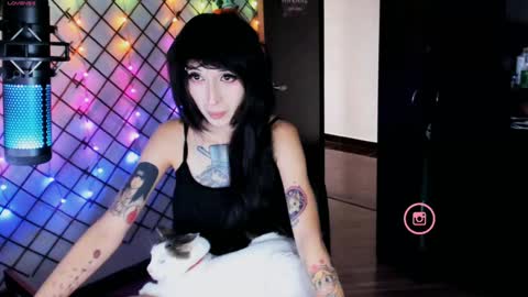 Snapshot of yoshino_san chatting on 12.29.24 you can call me Andy or yoshi 3 online show from 12.29.24