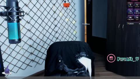 Snapshot of yoshino_san chatting on 01.09.25 you can call me Andy or yoshi 3 online show from 01.09.25