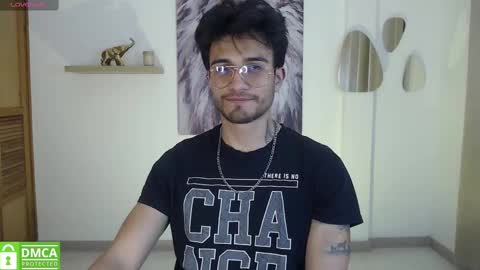 yoshy_man online show from 01.08.25