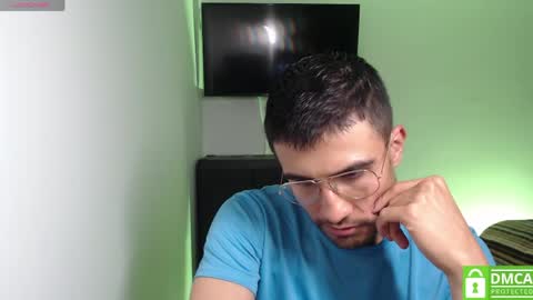 yoshy_man online show from 04.29.26