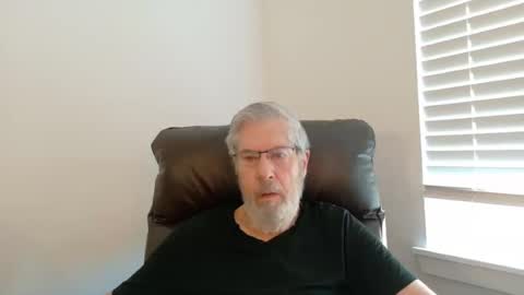 Snapshot of yougogirl_3 chatting on 07.19.26 Colorado Guy Straight online show from 07.19.26
