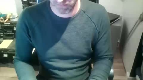 Snapshot of youmepleasure chatting on 03.11.25 Playtime online show from 03.11.25