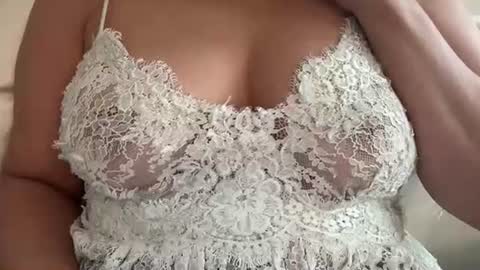 Bellas Breasts online show from 07.04.26