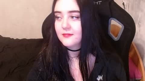 Snapshot of your_8a8y chatting on 12.03.24 your_8a8y online show from 12.03.24