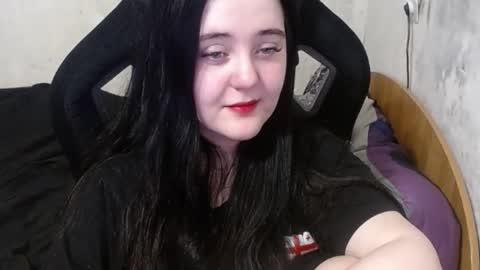 Snapshot of your_8a8y chatting on 02.25.25 your_8a8y online show from 02.25.25