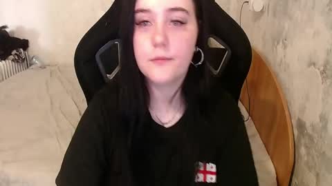 your_8a8y online show from 04.25.26