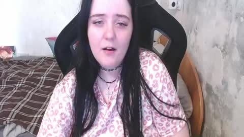 your_8a8y online show from 06.06.26