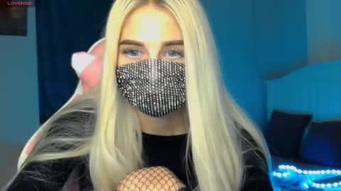 Snapshot of your___barbie chatting on 01.04.25 Barbie online show from 01.04.25