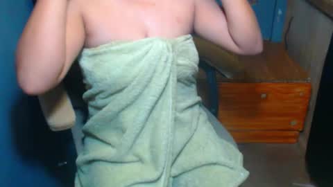 your_bootybabe online show from 10.19.25