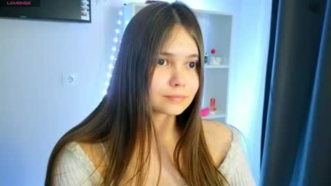 Julia Next stream  online show from 06.17.26