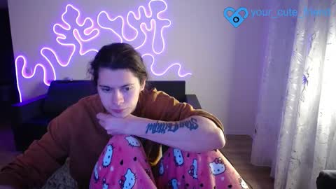 Snapshot of your_cute_friend chatting on 02.23.26 Fansly online show from 02.23.26