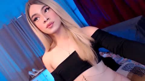 Snapshot of your_dimplecummer chatting on 09.13.25 CALL ME DIMPLE STAR xx online show from 09.13.25