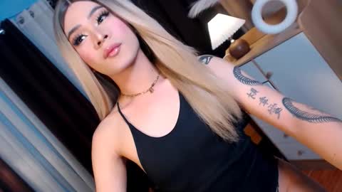 Snapshot of your_dimplecummer chatting on 01.17.26 CALL ME DIMPLE STAR xx online show from 01.17.26