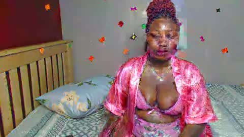 Snapshot of your_dirty_slutt chatting on 01.08.25 your_dirty_slutt online show from 01.08.25
